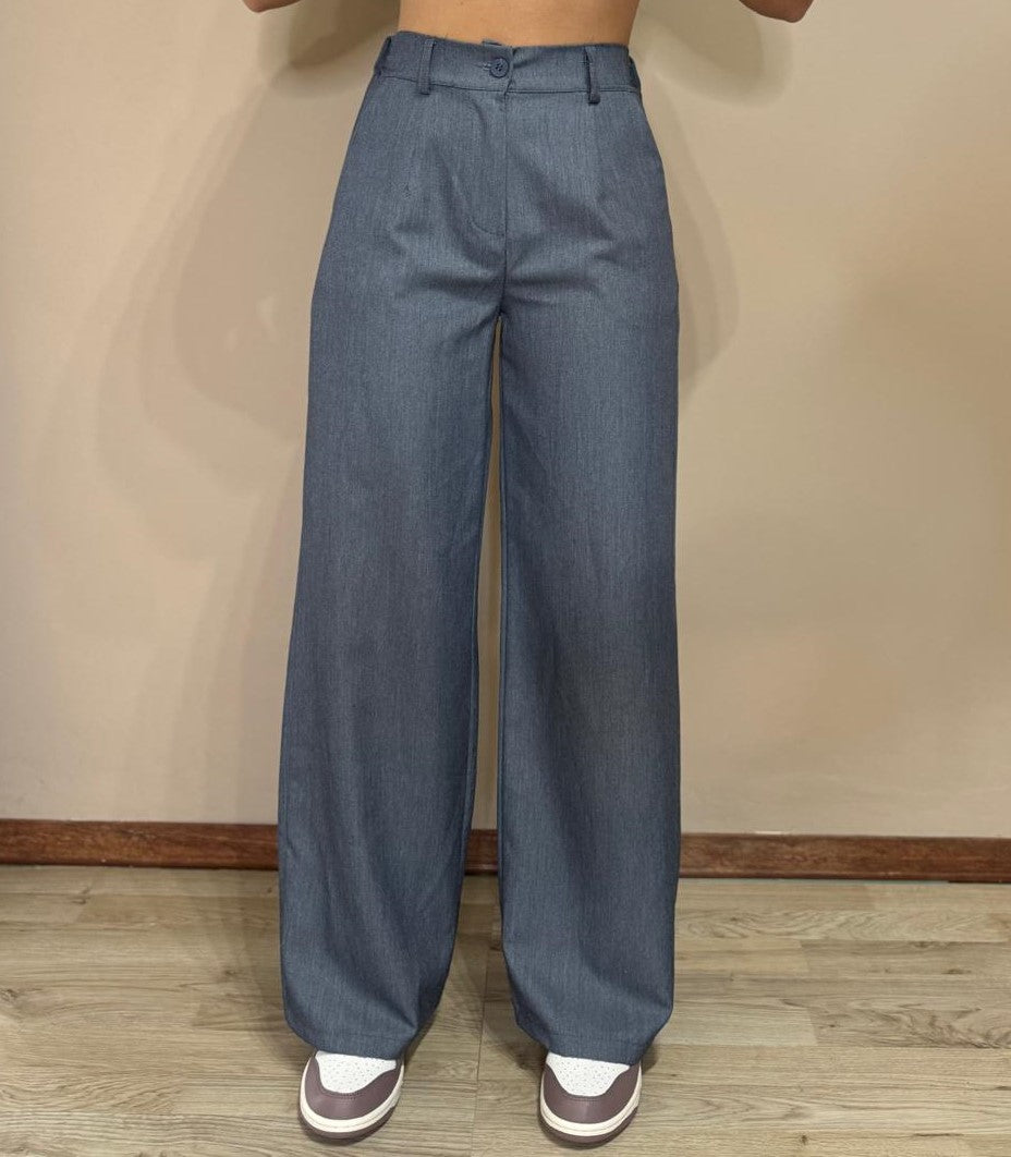 Pantalone wide leg jeansato