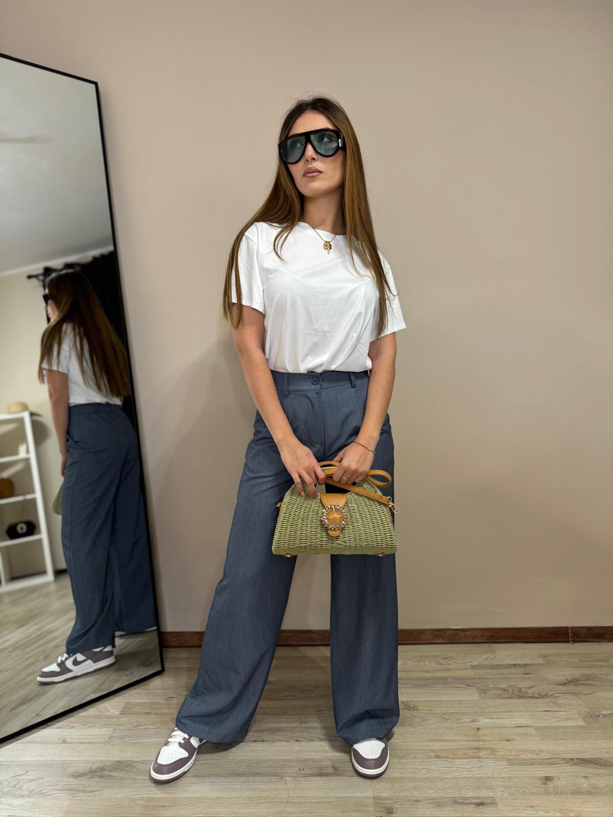 Pantalone wide leg jeansato