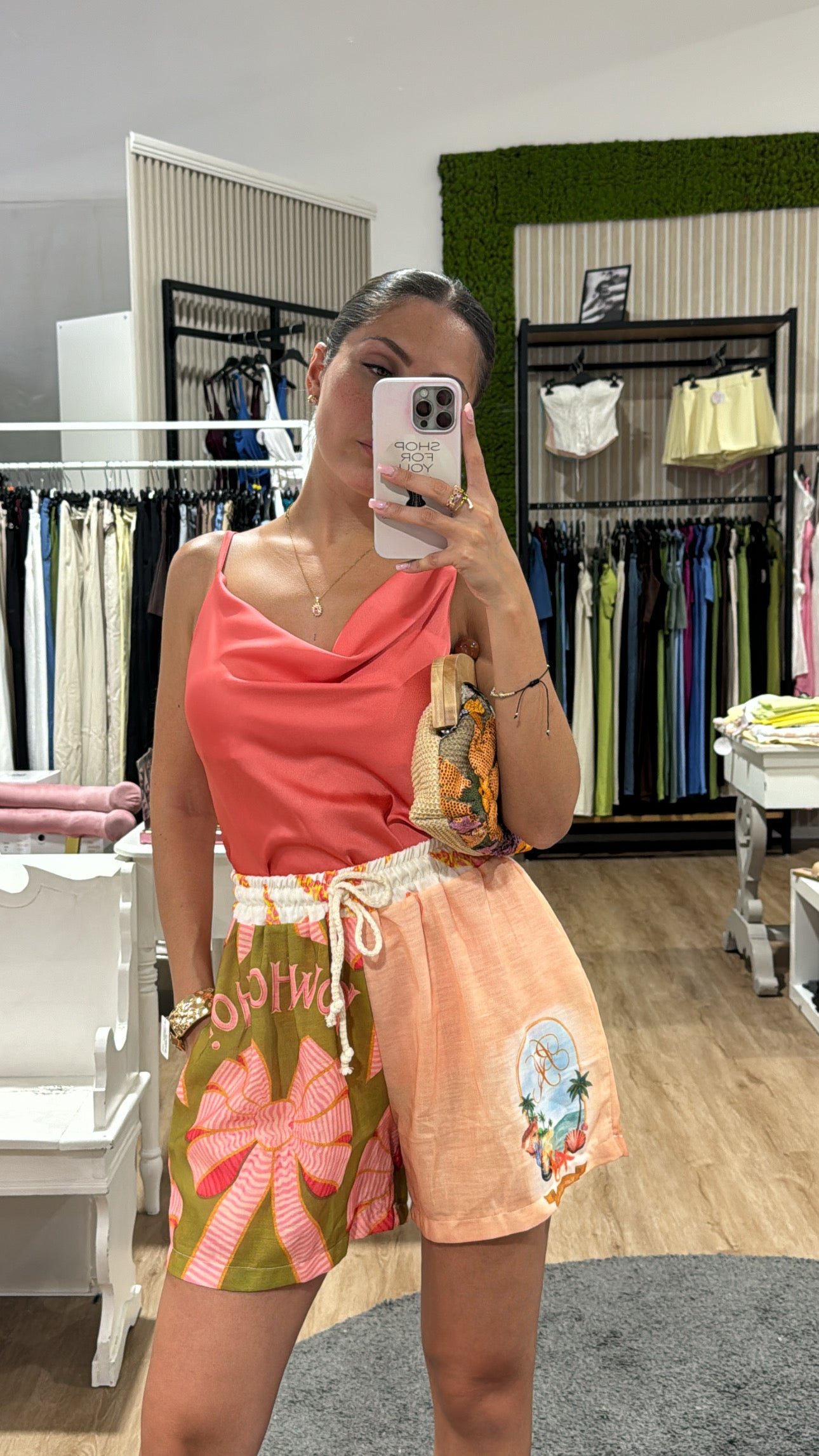 Shorts Ada