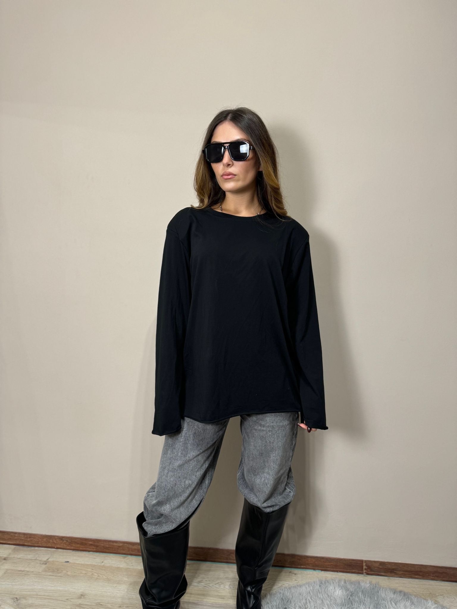 Maglia spalline over black