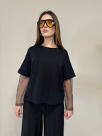 T-shirt con maniche velate leopardate