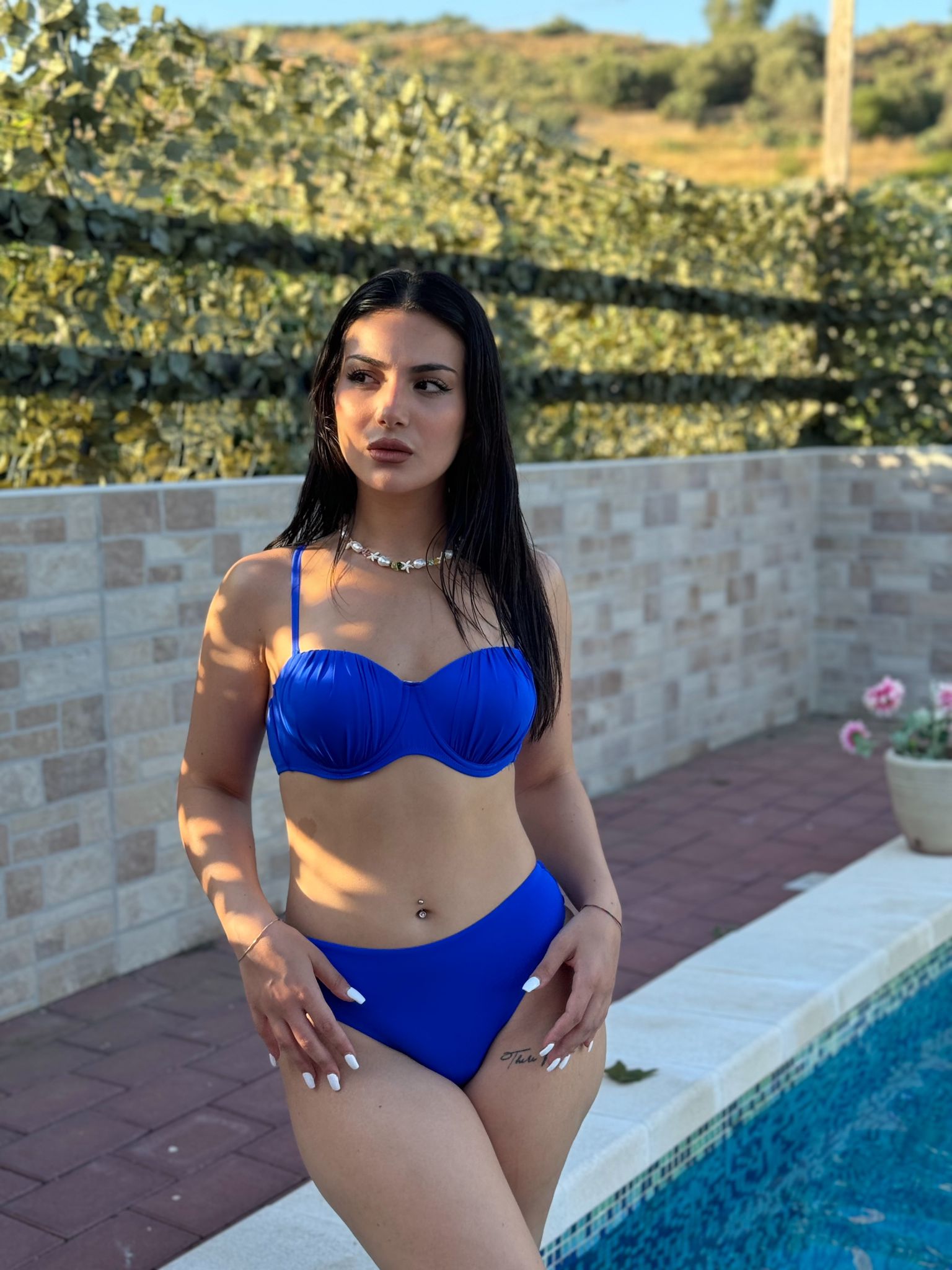 Costume Perla blu elettrico