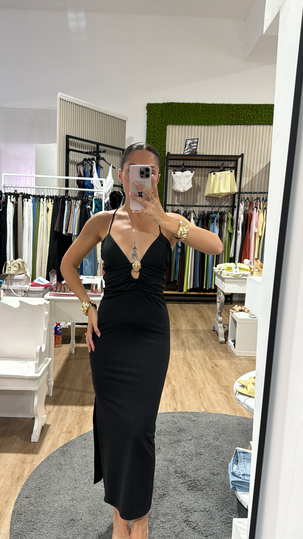 ABITO ISIDE BLACK