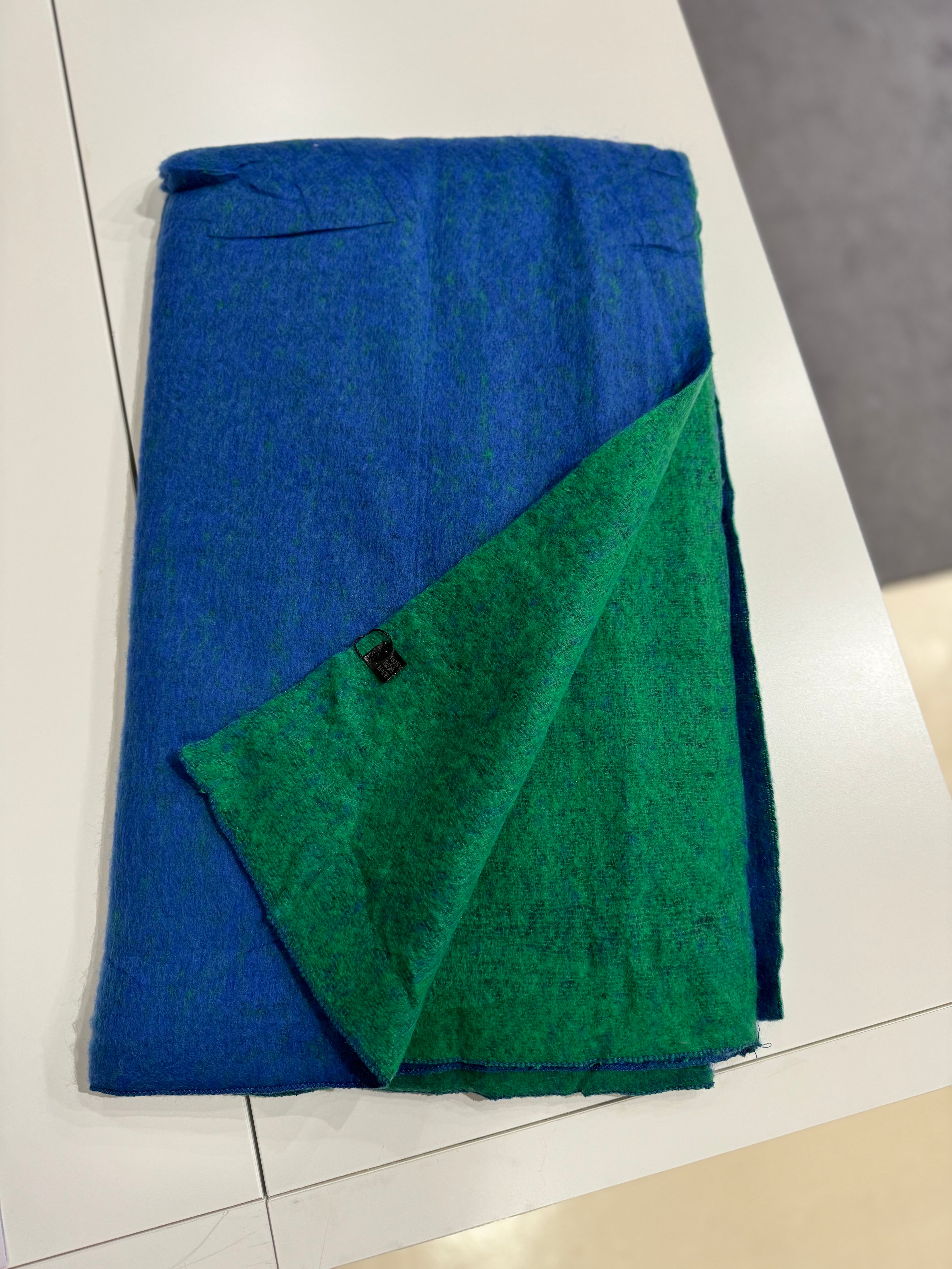 Sciarpone Monia blu elettrico