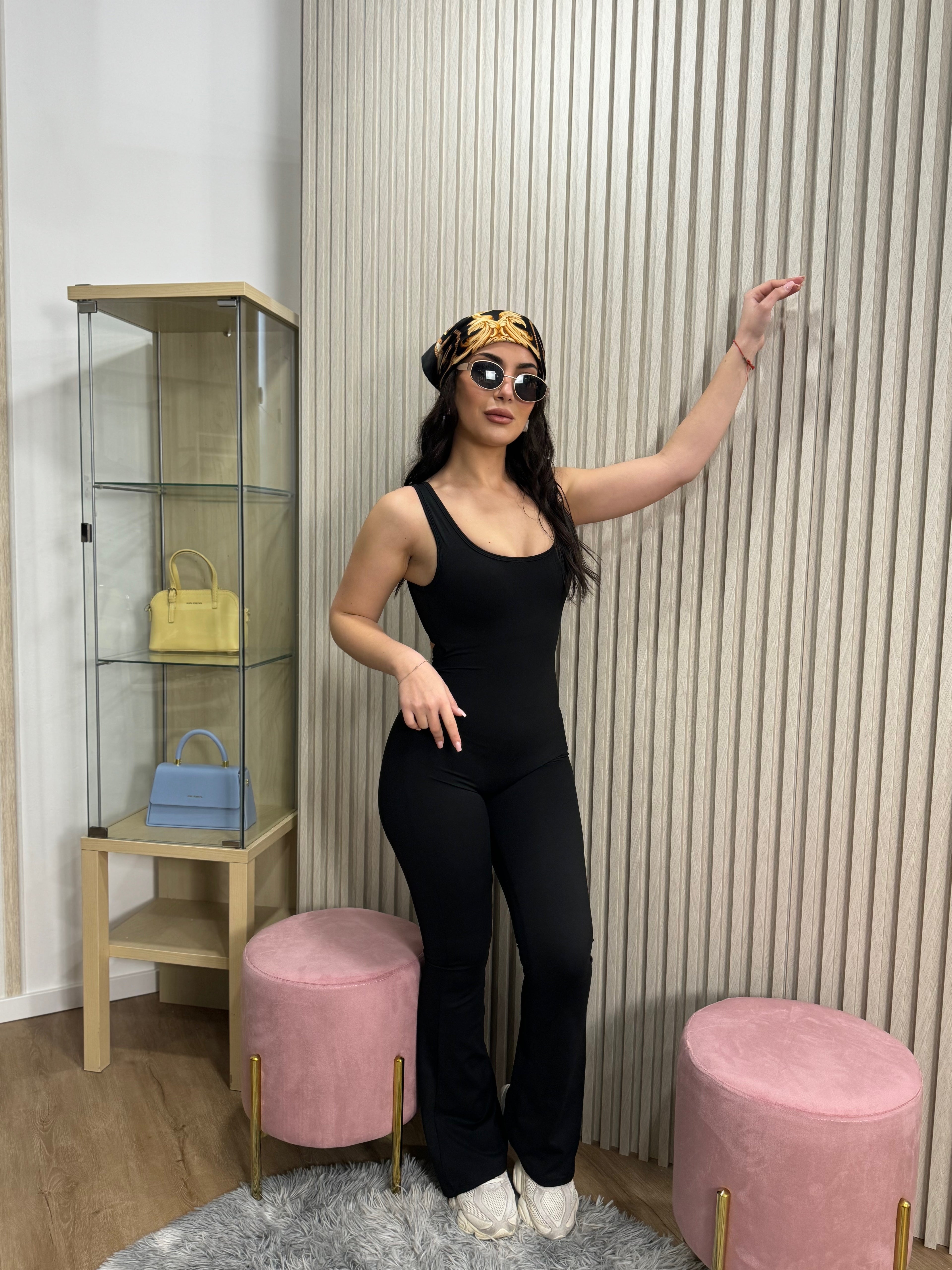 Active Glow suite black