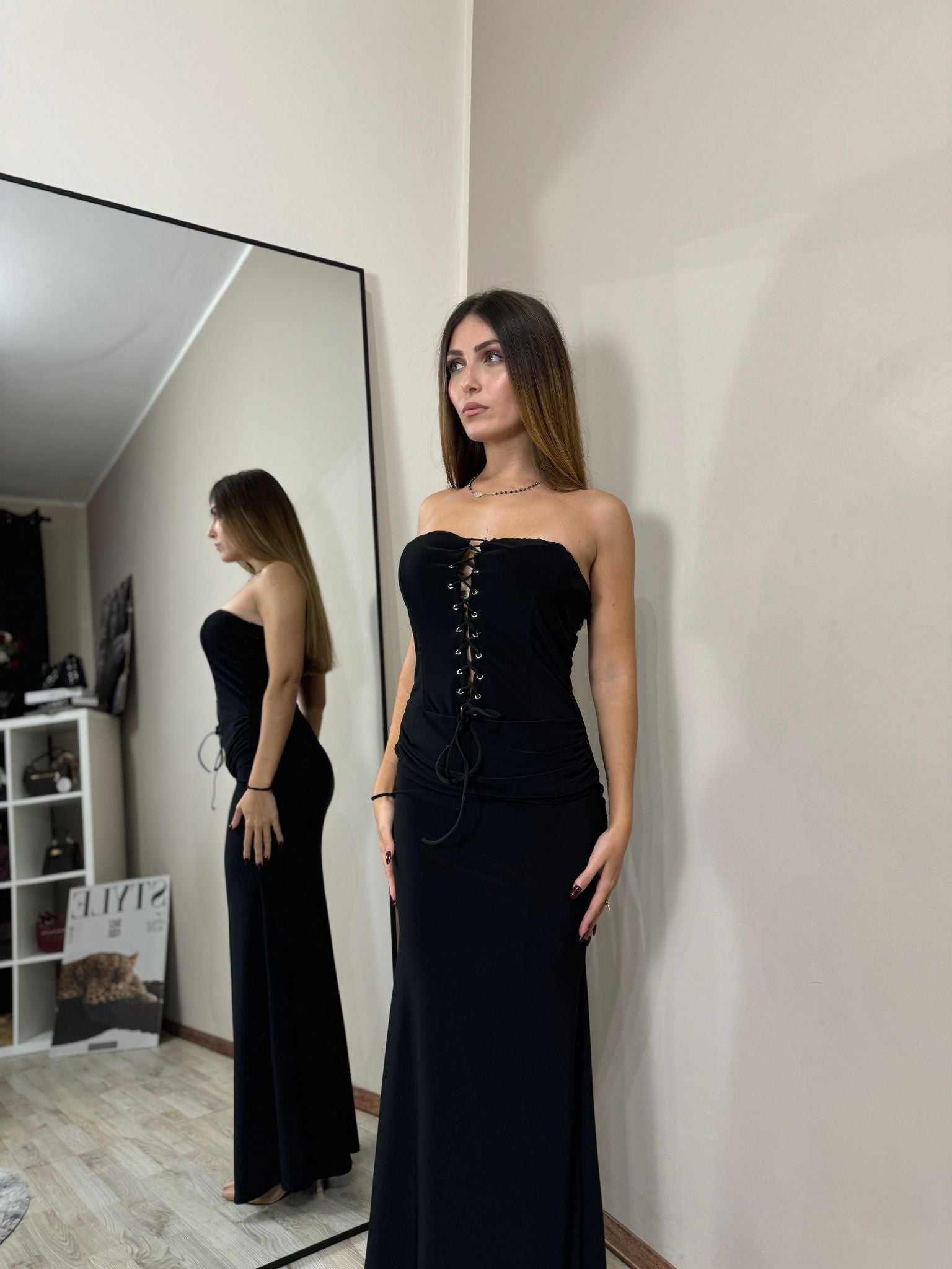 Abito Kourtney black