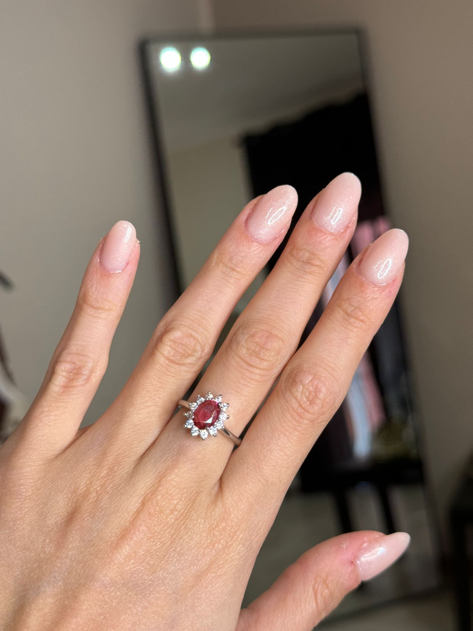 Anello rubino